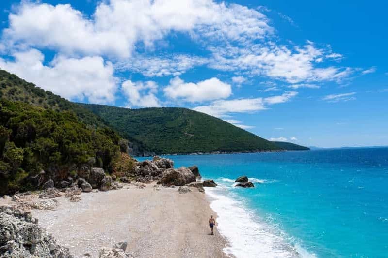 Billet Saranda : Sortie en bateau à Kroreza avec plongée et parasols