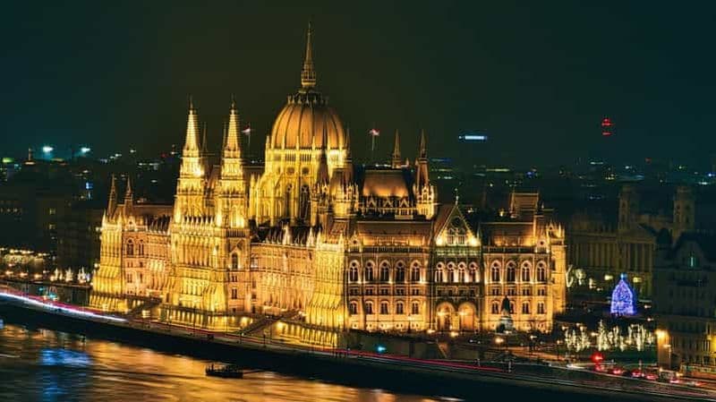 Billet Budapest : Parlement, marché de Noël et grande roue