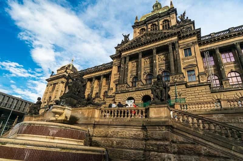 Billet Visite privée emblématique de Prague : château, pont Charles et horloge