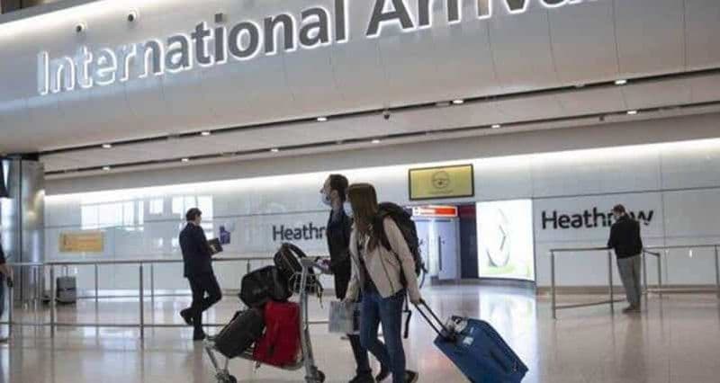 Billet Au départ de Mumbai : excursion privée guidée au Taj Mahal avec nuitée