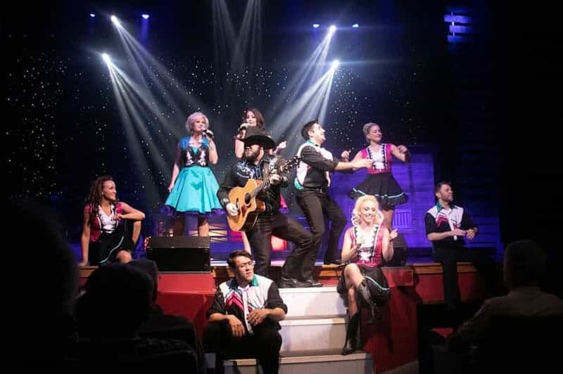 Billet Pigeon Forge : Country Tonite Theatre Billet de spectacle