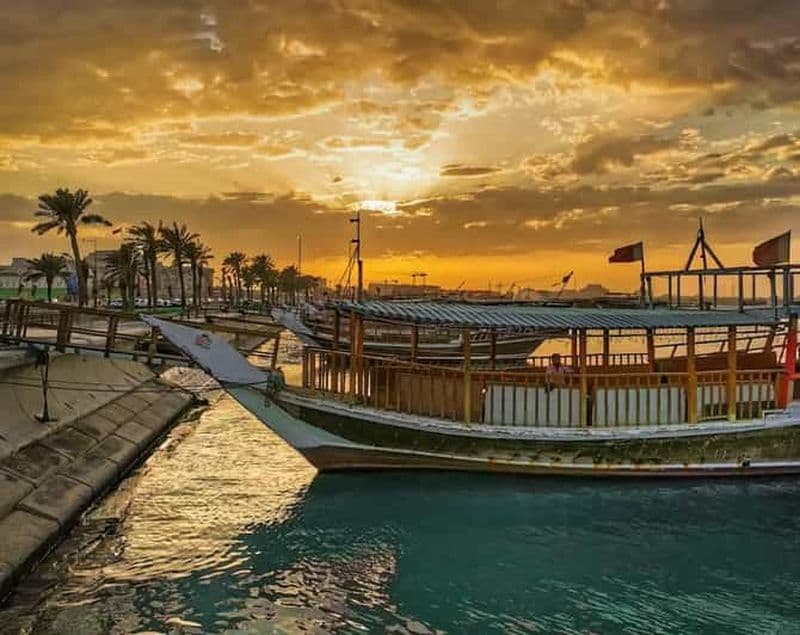 Billet Doha : expérience de croisière traditionnelle en boutre au coucher du soleil
