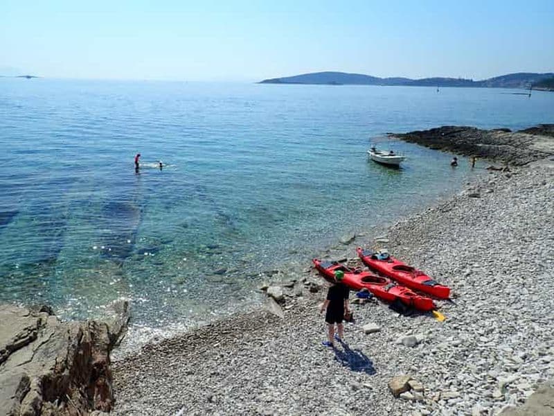 Billet Lumbarda - Excursion en kayak au coucher du soleil avec pique-nique - Vin et sucreries