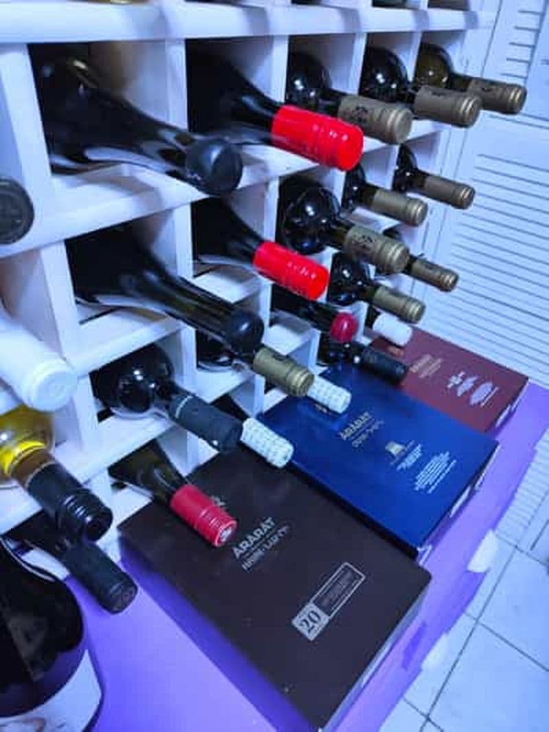 Billet Athènes : Dégustation d'eau-de-vie arménienne et de chocolat