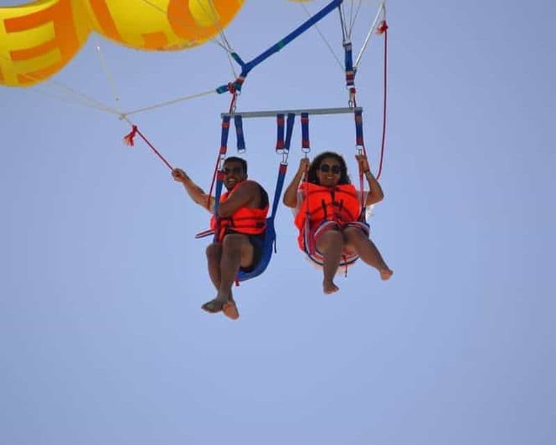 Billet Midoun : aventure en parachute ascensionnel sur la plage