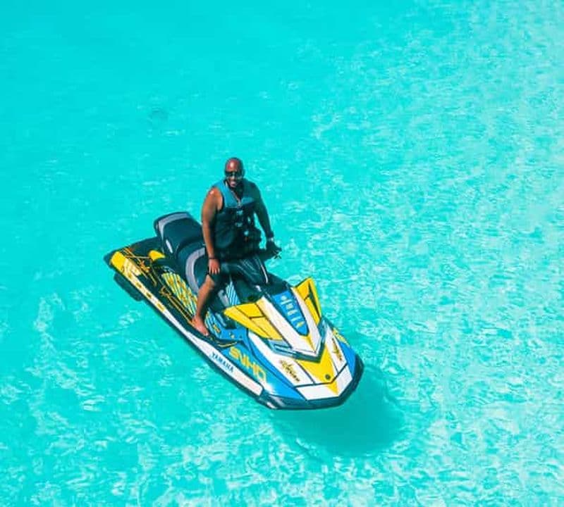 Billet Zanzibar : expérience jet-ski et kayak avec boisson à la noix de coco