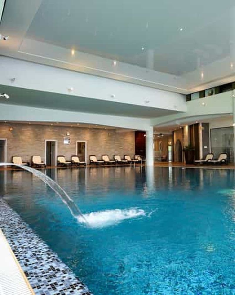 Billet Sofia : excursion privée au spa Belchin et à la forteresse Tsari Mali Grad