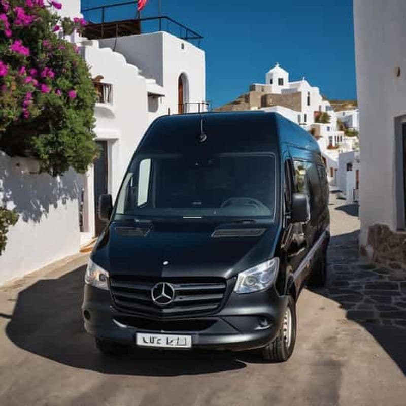 Billet Transfert privé : Vieux port de Mykonos à l'aéroport en minibus