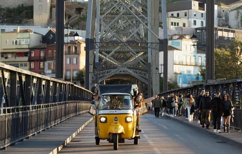 Billet Porto Privado : Tuk Tuk et bar avec guides locaux