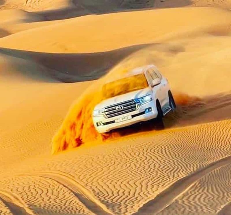 Billet Doha : Visite de la mer intérieure, safari dans le désert/chameau, toutes les activités