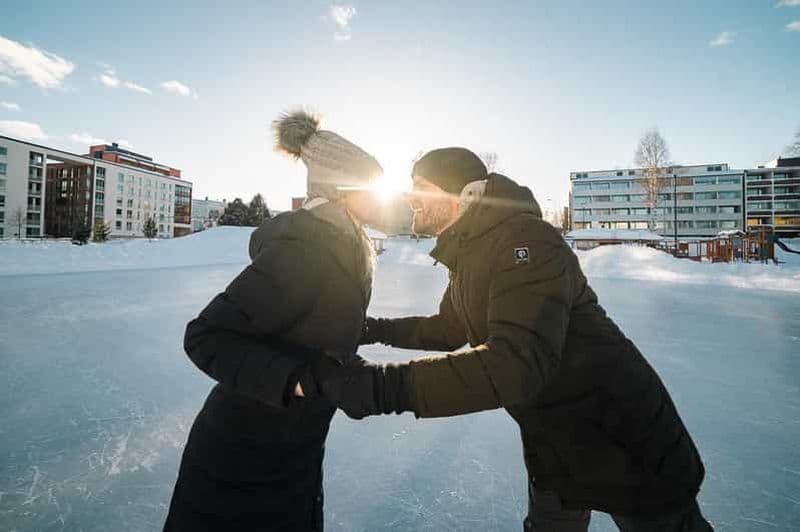 Billet Rovaniemi : Séance photo privée sur patin à glace