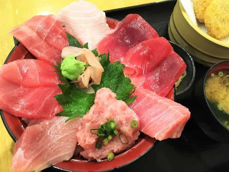 Billet Shizuoka : visite gastronomique et des bars du port de Shimizu
