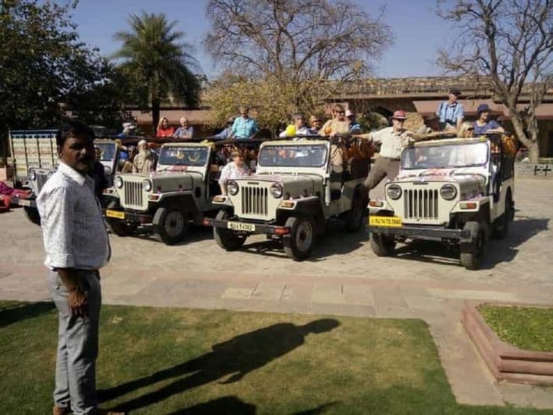 Billet Jaipur : Fort d'Amber, Fort de Nahargarh, Fort de Jaigarh, Safari en Jeep