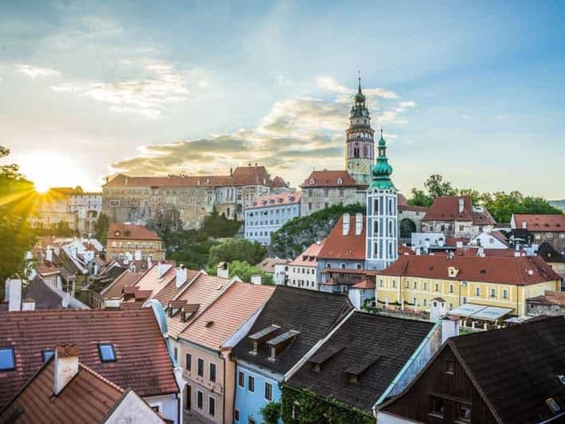 Billet De Prague à Český Krumlov en petit groupe, avec divertissements inclus