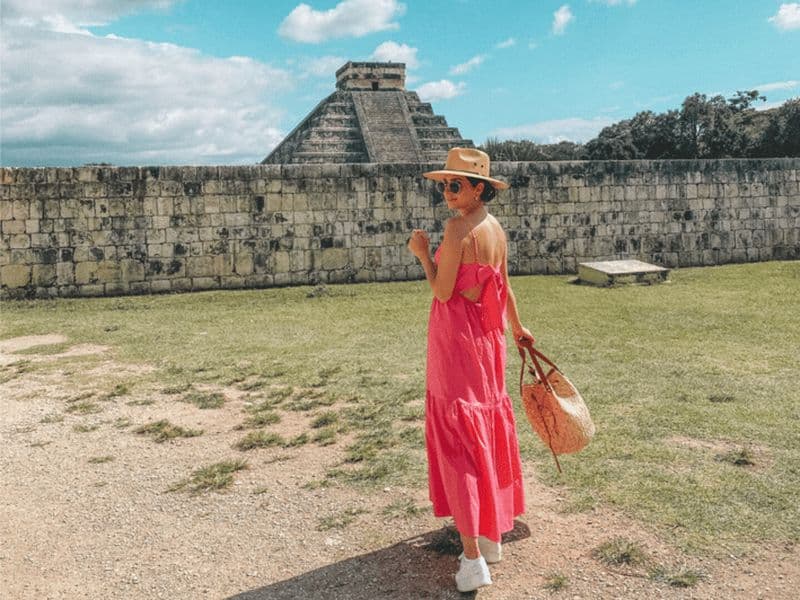 Billet Au départ de Mérida : visite de Chichén Itzá, Izamal, du cénote Ik Kil et déjeuner