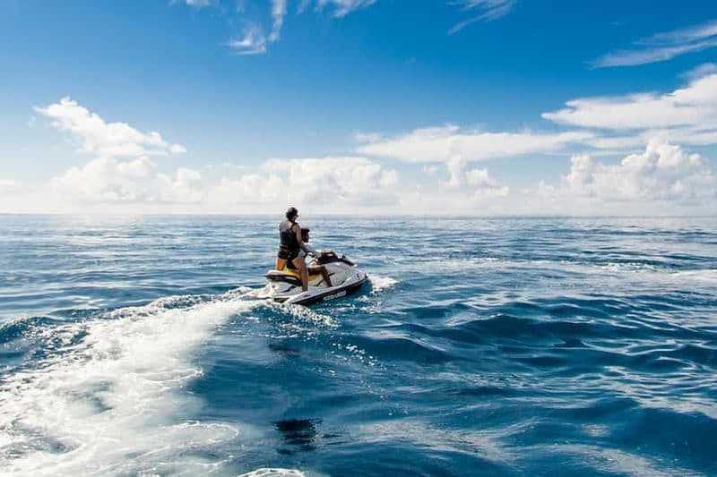 Billet Panglao : Expérience de conduite de jetski le long de la plage d'Alona