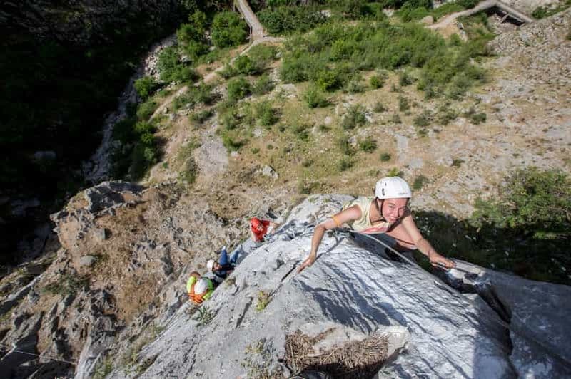 Billet Kotor : aventure en via ferrata avec guide et équipement