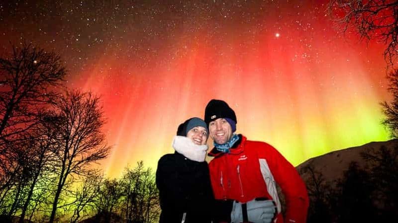 Billet Tromsø : excursion pour observer les aurores boréales avec un guide de la région et photos