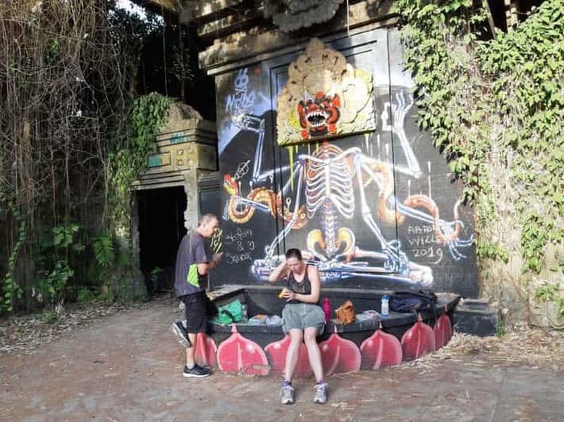 Billet Bali : promenade de Sanur Beach et parc d'attractions abandonné