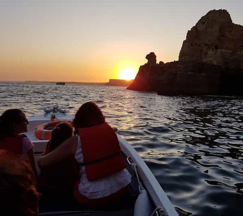 Billet Lagos : visite guidée de Ponta da Piedade en bateau au coucher du soleil