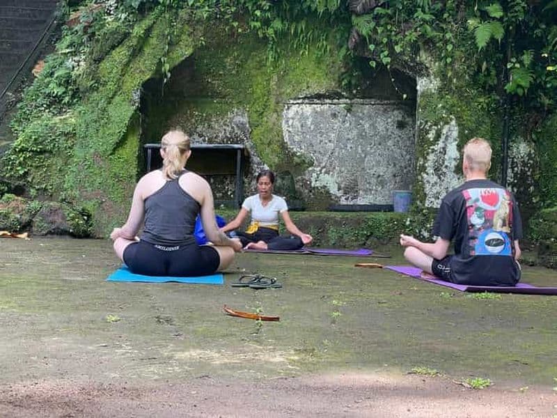 Billet Bali : expérience de yoga et de guérison spirituelle Melukat