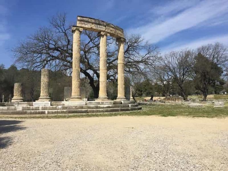 Billet L'ancienne Olympie : Visite privée site, musée, ferme apicole, cave à vin