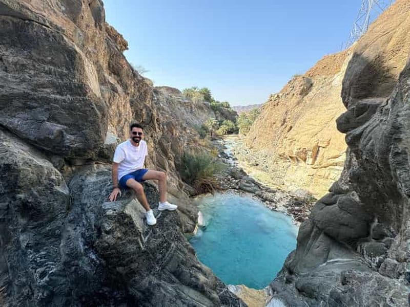 Billet Depuis Dubaï : Randonnée guidée dans le Wadi Shees