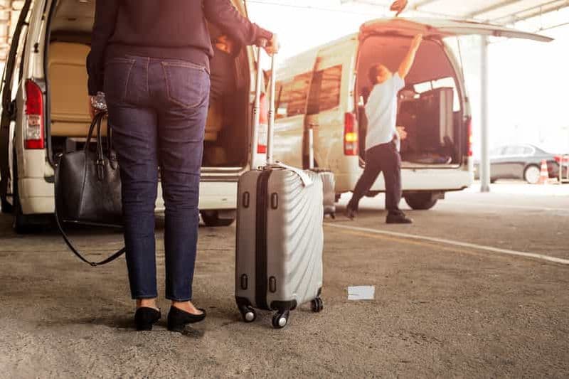 Billet Aéroport de Dubaï (DXB) : Transferts privés à l'arrivée et au départ