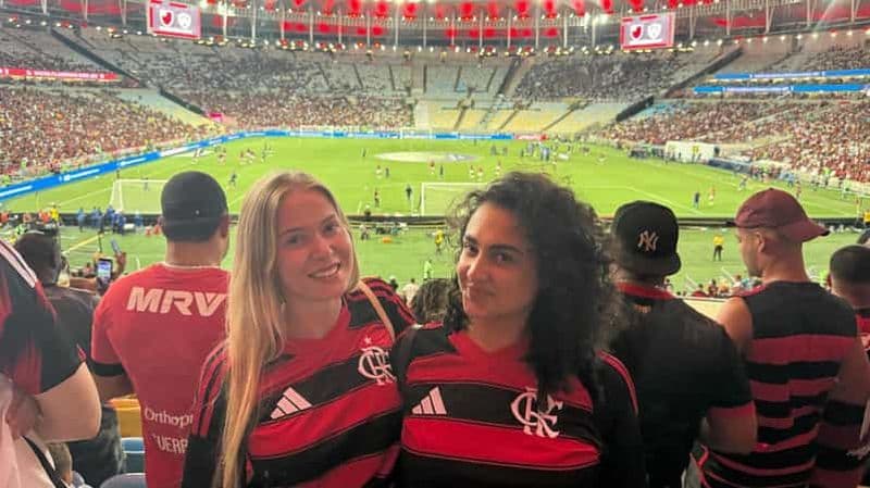 Billet Rio de Janeiro : Visite guidée d'un match de football dans des stades historiques