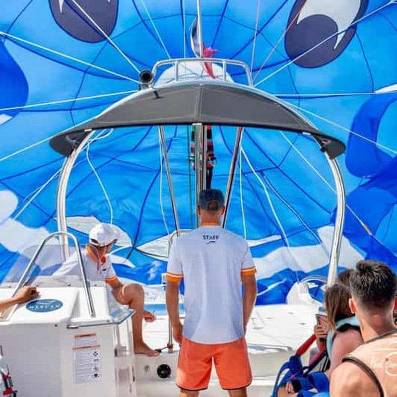 Billet Cannes : Parachute ascensionnel pour les couples, les familles et les amis