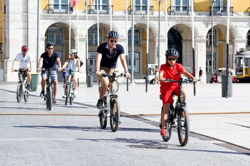Billet Lisbonne : Visite guidée du quartier historique de Belém à vélo électrique