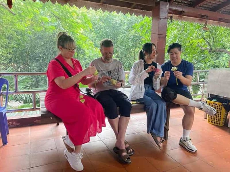 Billet Phnom Penh : Palais Royal, S21, Killing Fields & More Tour