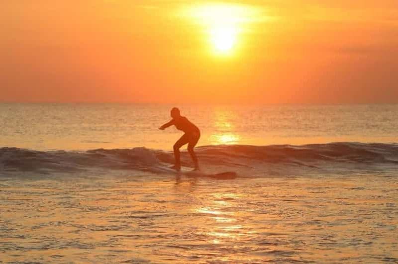 Billet Bali : Leçon de surf sur la plage de Kuta (photo et vidéo incluses)