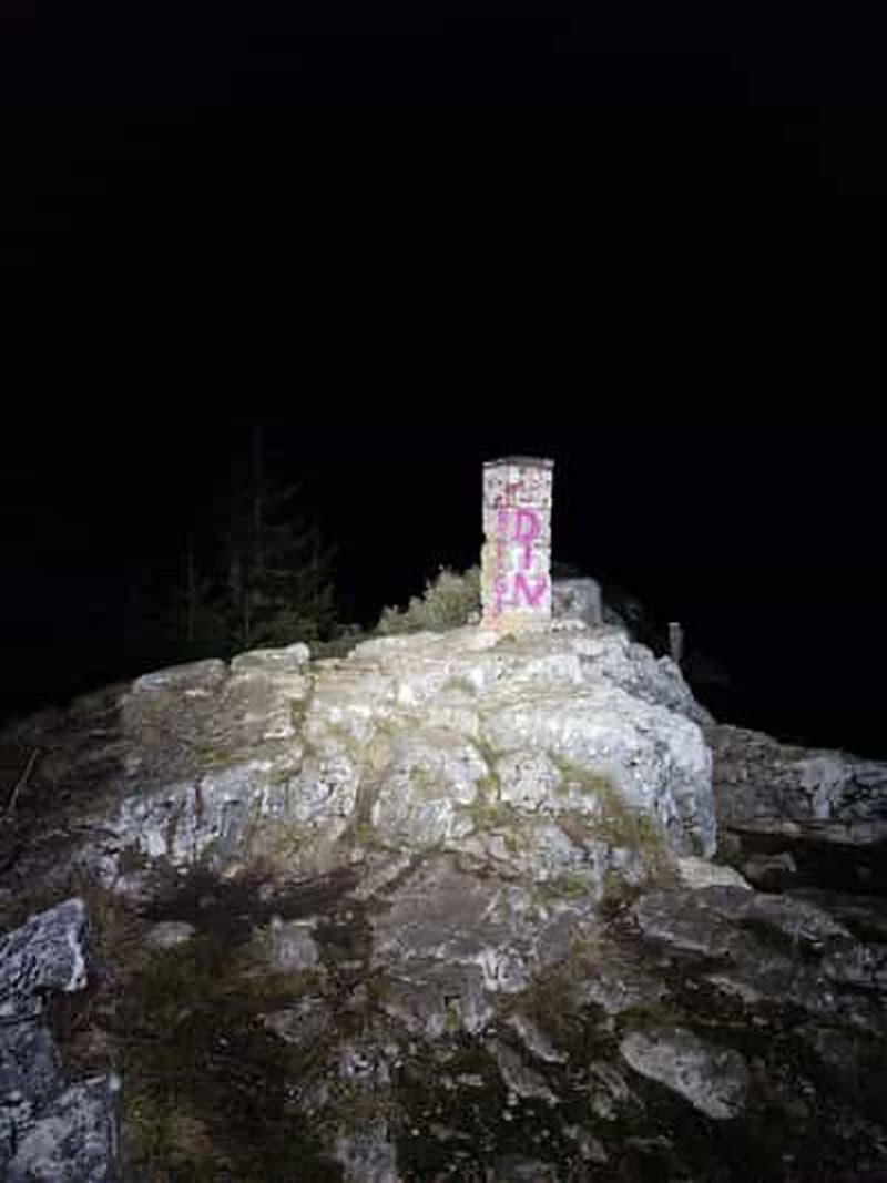 Billet Sarajevo : randonnée nocturne au coucher du soleil sur le mont Trebević