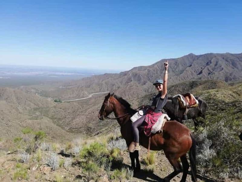 Billet Mendoza : Randonnée à cheval dans les montagnes au coucher du soleil et barbecue