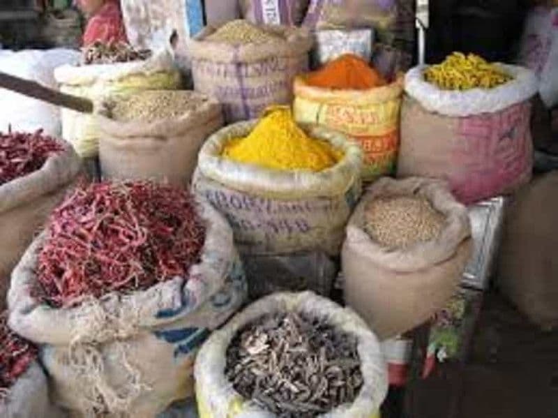 Billet Agra : visite à pied du Old Bazar et du Kinari Bazar.