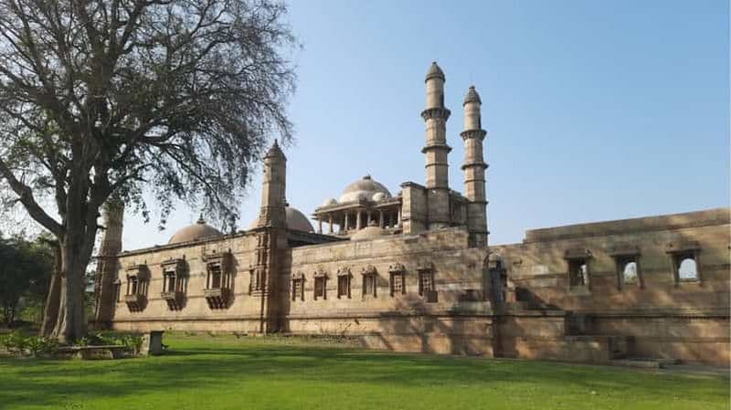 Billet Ahmedabad : visite guidée de Champaner-Pavagadh avec déjeuner