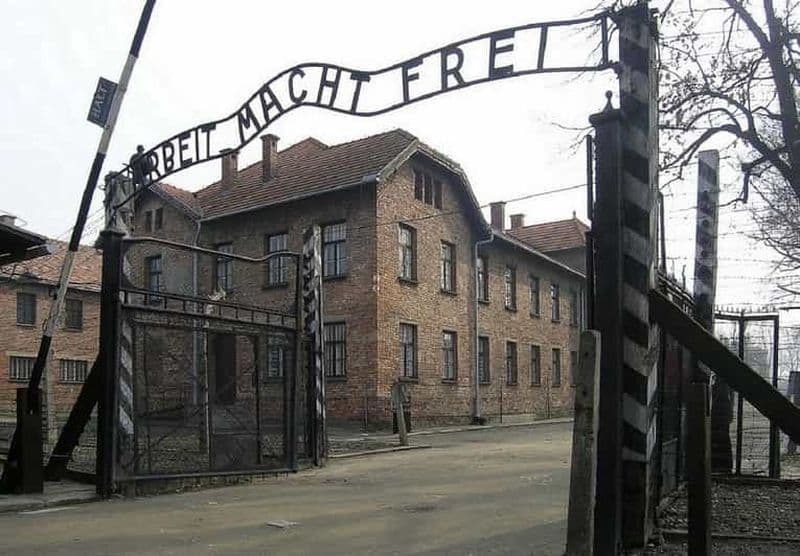 Billet Excursion privée en voiture à Auschwitz-Birkenau et Cracovie depuis Katowice