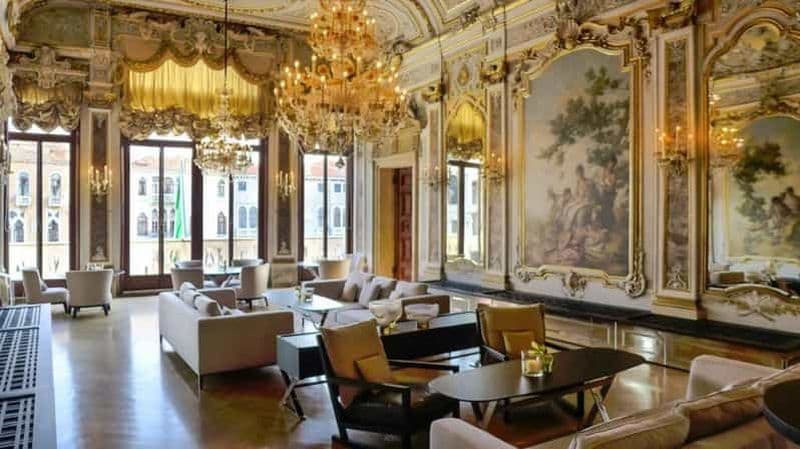 Billet Visite en bateau et dîner de gala dans un palais vénitien