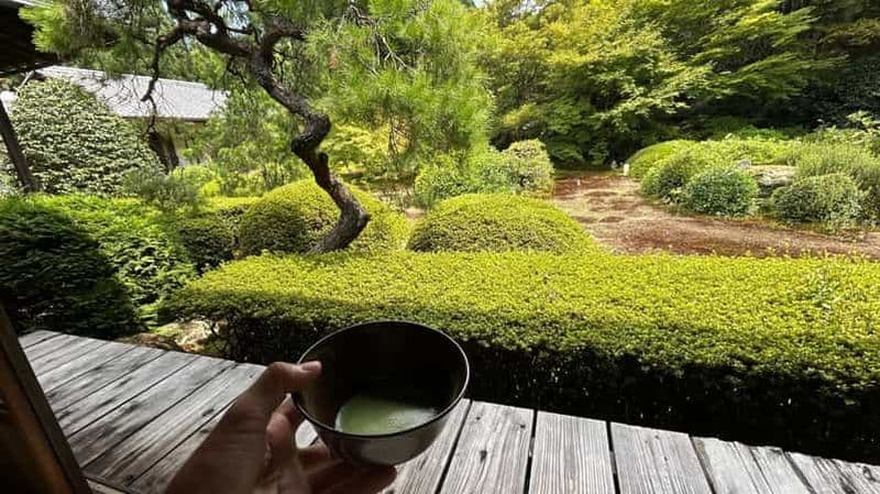 Billet Kyoto : Shakyo & Matcha dans le jardin historique du temple