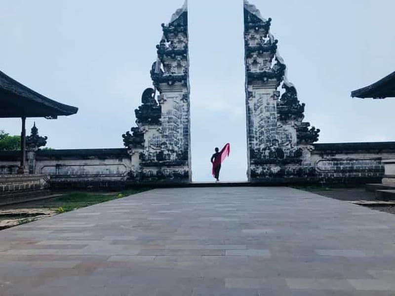 Billet Les temples spectaculaires de Besakih, Lempuyang et Tirta gangga