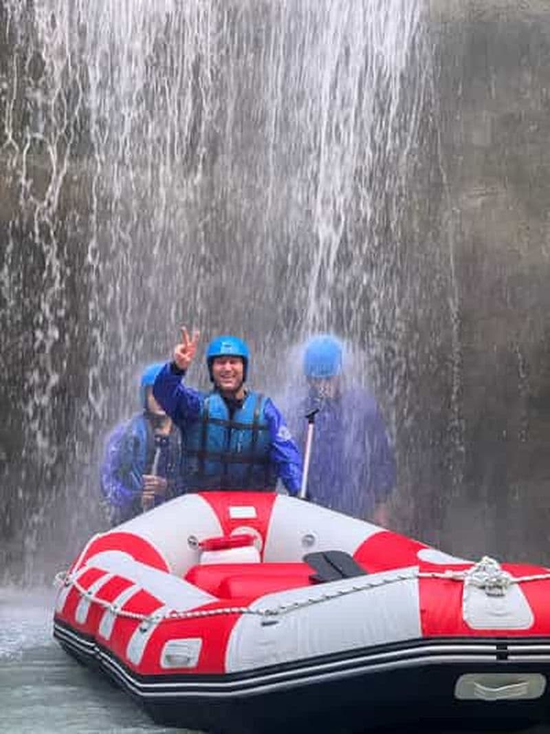 Billet Aventure en rafting dans le canyon d'Osumi