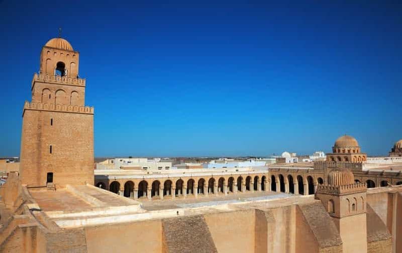 Billet Au départ de Sousse : Excursion d'une journée à la ville sainte de Kairouan et au Colisée d'El Jem