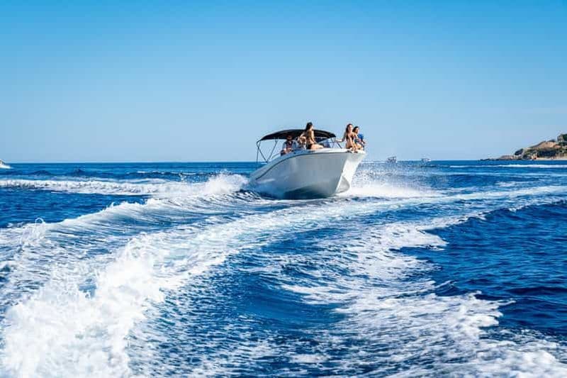 Billet Kotor : visite privée en bateau de la grotte bleue