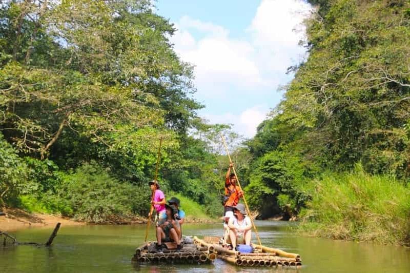 Billet Khao Lak : Rafting en bambou dans le parc national de Khao Sok, pour les lève-tôt