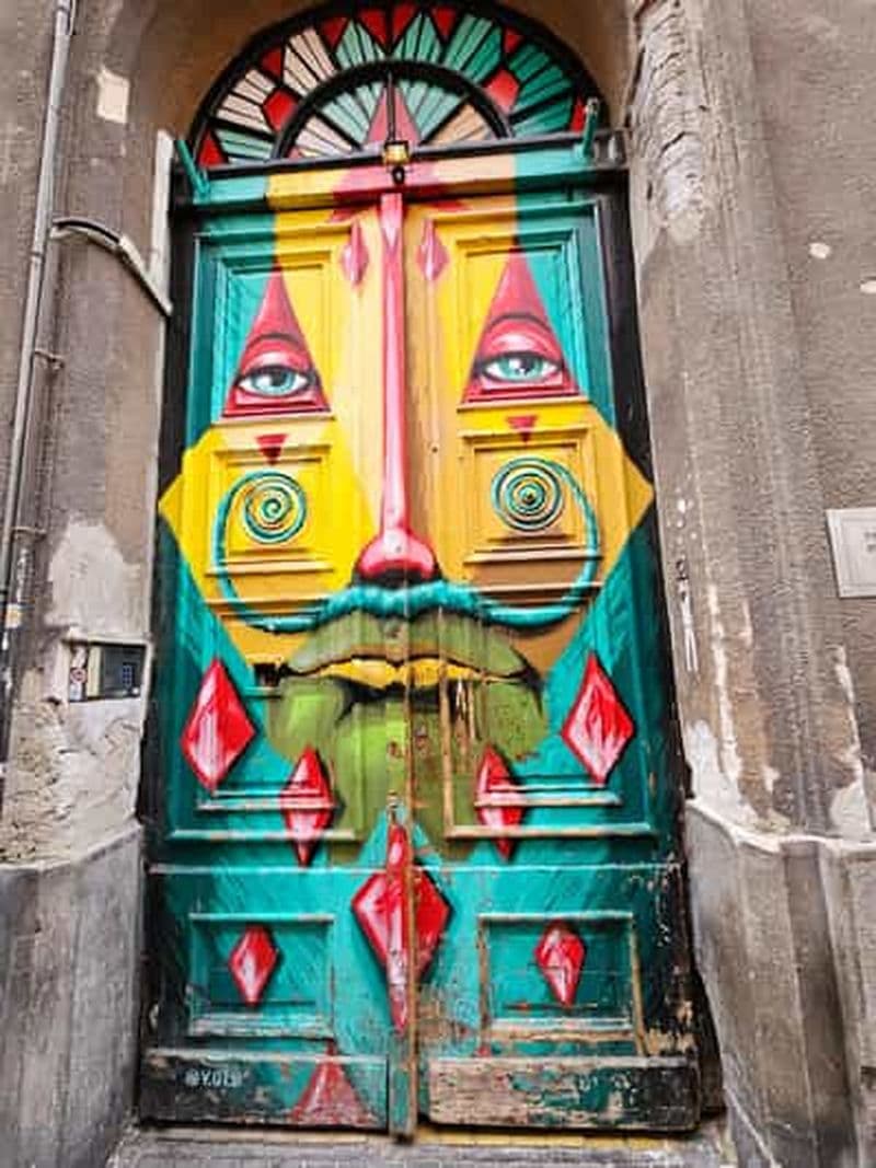 Billet Budapest : quartier juif et art de rue