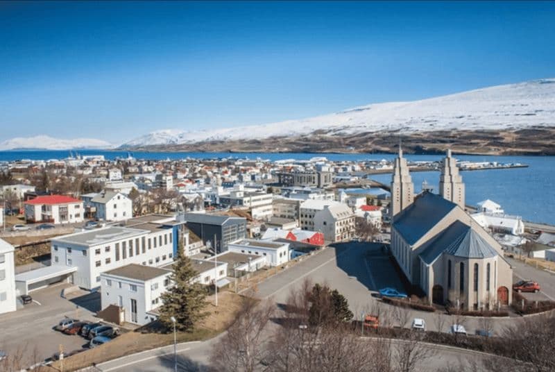 Billet Au départ du port d'Akureyri : Visite de la cascade de Godafoss et de la lagune forestière