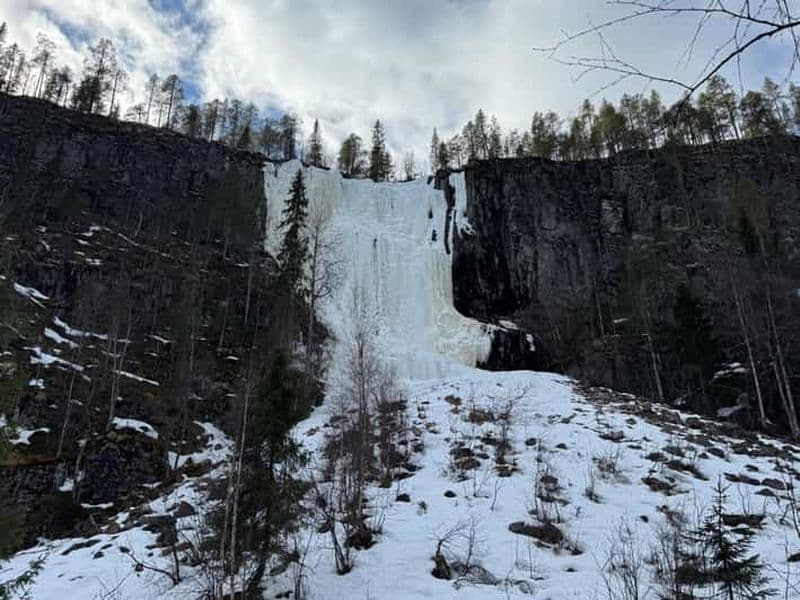 Billet Korouoma : excursion d'une journée dans le canyon avec barbecue – du printemps à l'automne