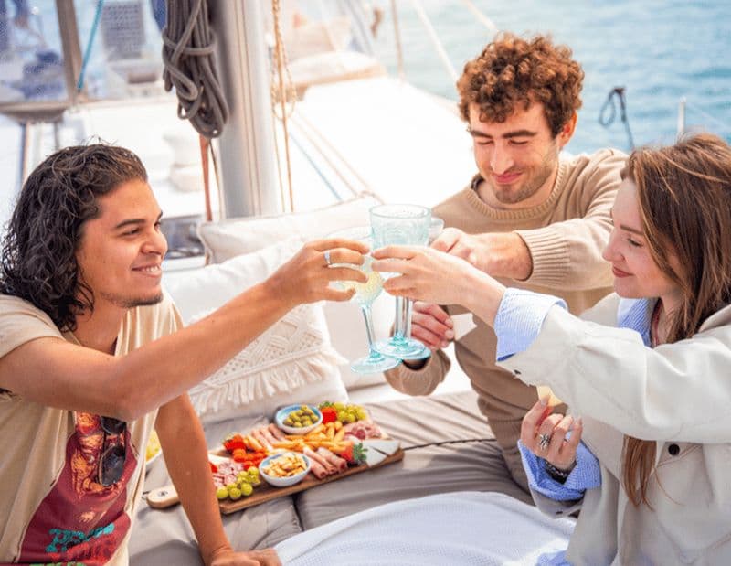 Billet Barcelone : visite guidée du quartier El Born et croisière commentée