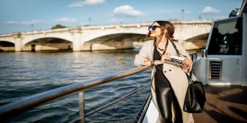 Billet Visite guidée premium de Saint-Louis en voiture avec tour en bateau et visite de l'arche